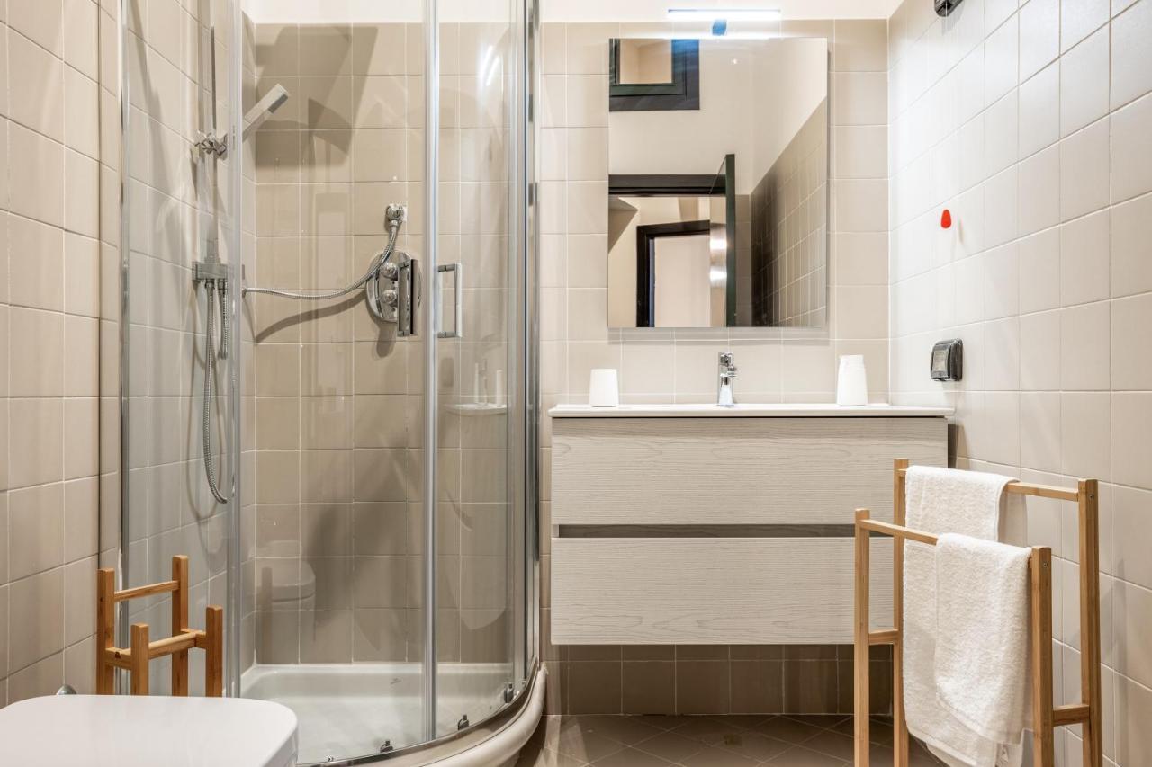 Mazz & Panell Station Apartment
